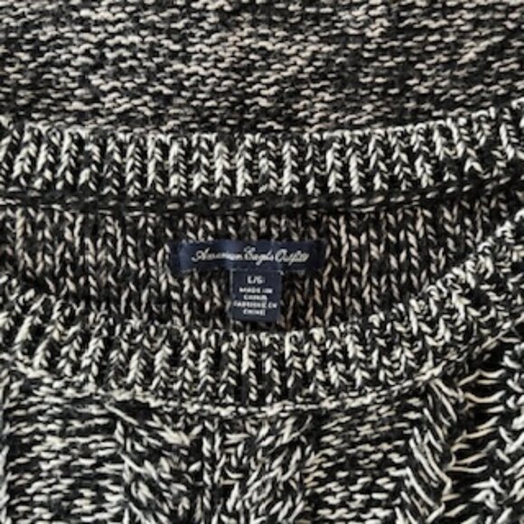 American Eagle Marled Cable Knit Sweater - Large - Picture 6 of 9